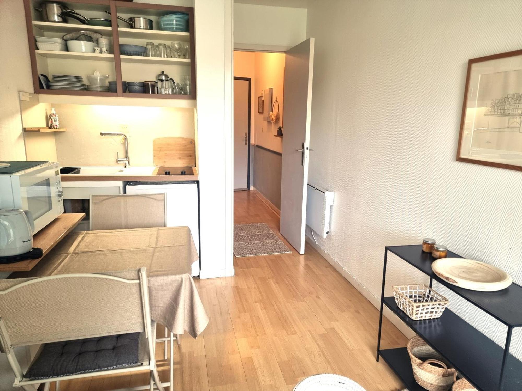 Studio, Balcon Et Acces Direct Page Dinard Exterior foto